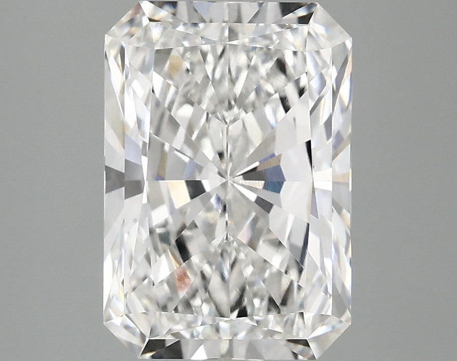 3.1ct Radiant Lab-Grown Diamond F VVS2 — IGI Certified