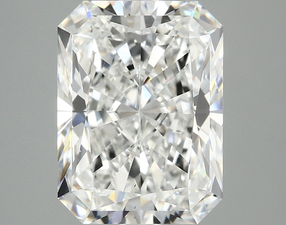 4.15ct Radiant Lab-Grown Diamond E VS1 — IGI Certified
