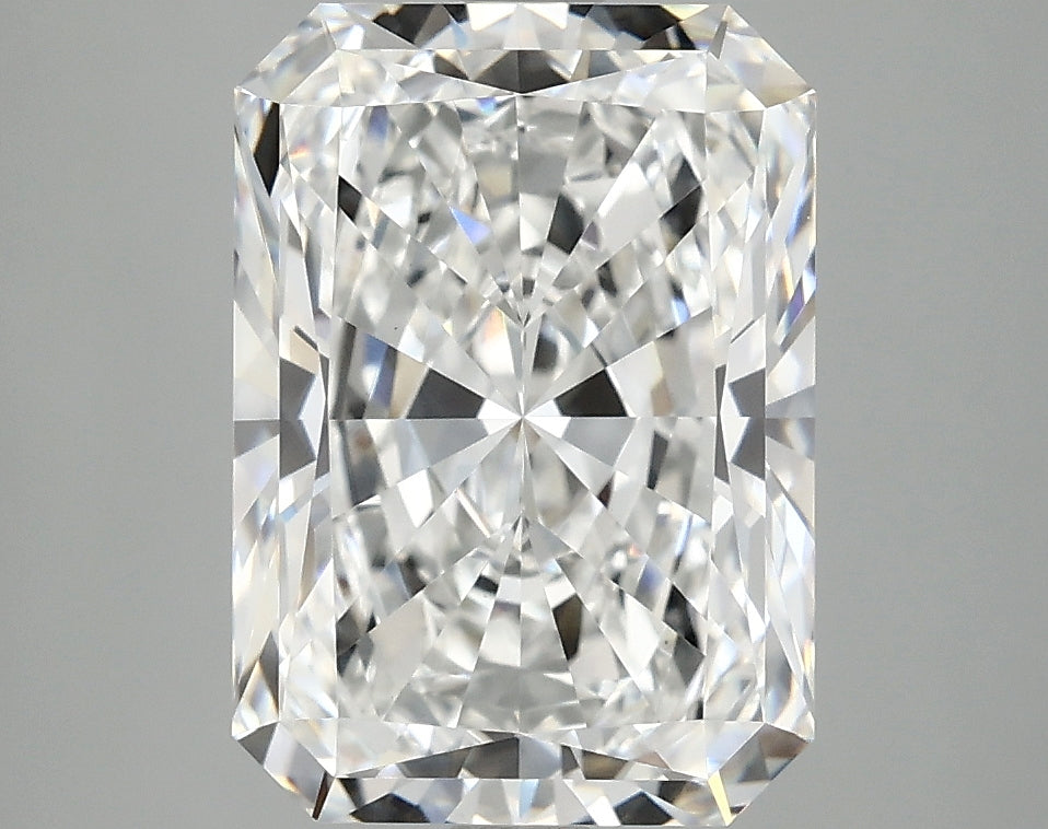 4.08ct Radiant Lab-Grown Diamond E VS1 — IGI Certified