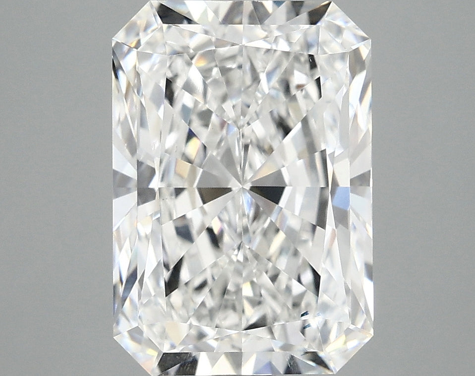 4.02ct Radiant Lab-Grown Diamond E VS2 — IGI Certified